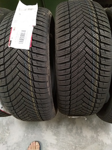 Auto rehvid (1 foto / 2)