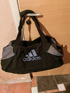 Спортивные сумки (4 фото из 5)