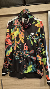 Nike NSW Floral jakk/dressipluus (1 foto / 3)