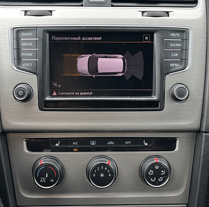 Volkswagen Golf 7, 2016 (8 фото из 9)