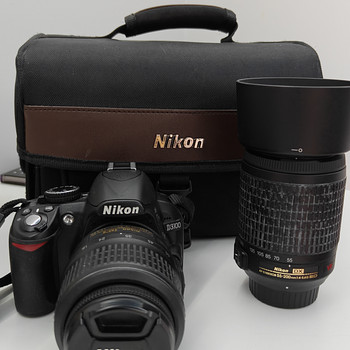 Комплект Nikon D3100