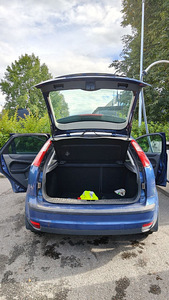 Ford Focus 2007 (6 фото из 15)