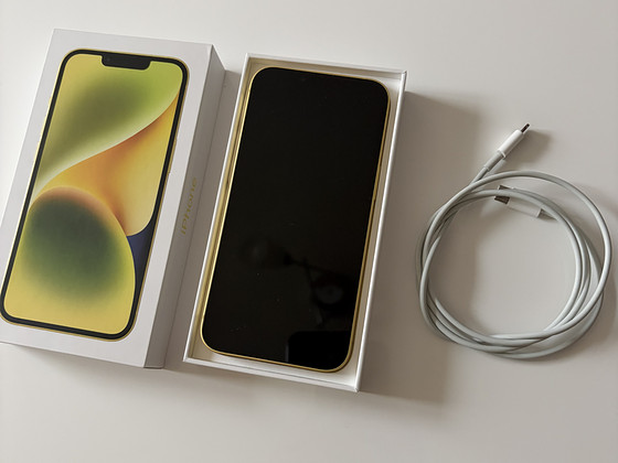 iPhone 14