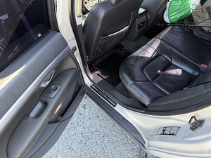 VOLVO S80 2.4D (3 фото из 6)