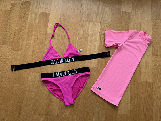 Бикини Calvin Klein 9–10 лет