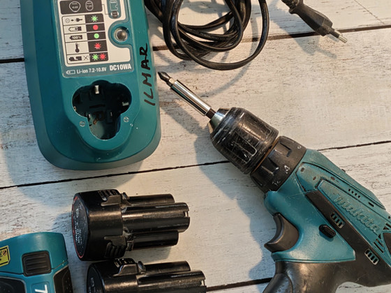 Makita