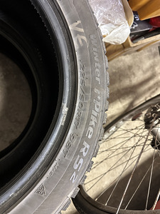 225/50R17 Hankook Winter I*Pike RS2 W429 (2 foto / 3)