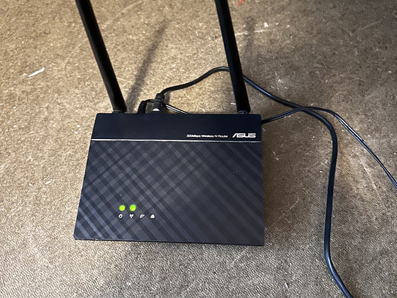 Asus RT-N12+