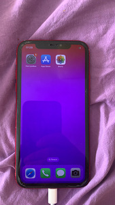 iPhone XR красный, 64gb (1 фото из 4)