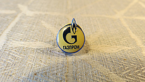 Нагрудный значок GAZPROM (2 фото из 9)