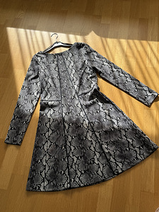 Платье Michael Kors M/L (3 фото из 7)