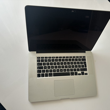 MacBook Pro (Retina, 15 дюймов, середина 2015 г.)