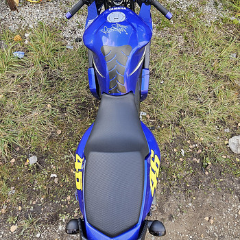 Yamaha tzr50 2005a.