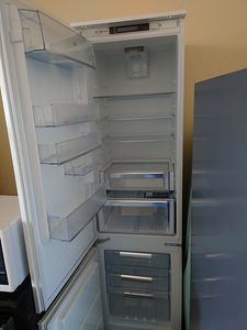 Kulmkapp sugavkulm Elektrolux integreeritav (4 foto / 4)