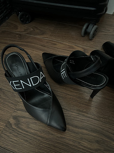 KENDALL + KYLIE туфли (1 фото из 4)