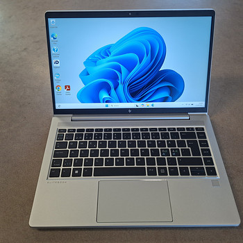 HP ELITEBOOK 640 G10 i7-1355U 16GB 256GB гарантия 14" Full HD