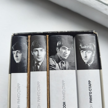The Beatles 4 raamatut karbis - Alan Clayson (vene keeles)