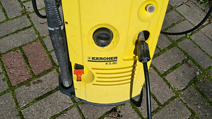 KÄRCHER survepesur (1 foto / 3)