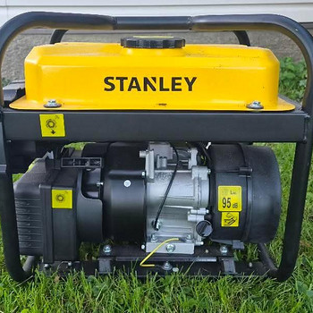 Stanley SIG 2000-1 4-taktiline invertergeneraator, 2 x 230 V