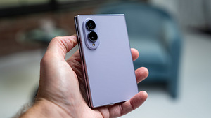 Samsung Galaxy Fold8 (1 foto / 2)