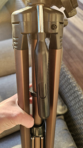Kaamera statiiv NEDIS TPOD3400BZ 163 cm, alumiinium (5 foto / 6)