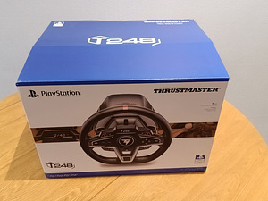 Thrustmaster T248 игровой руль + педали (1 фото из 6)