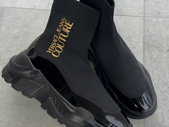 Versace tossud 39
