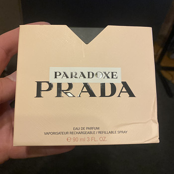 Духи Prada Paradoxe