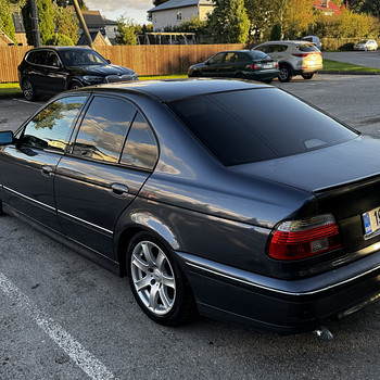 E39 520i (2.8 142kw)