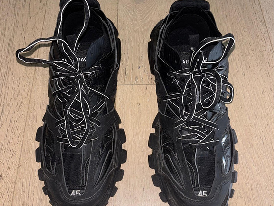 Balenciaga tossud, karp ja kott