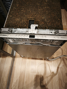 Bosch nõudepesumasin SPV58M40EU/38 (4 foto / 4)
