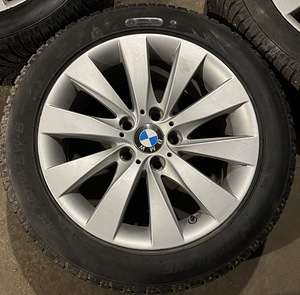 ‘17 5x120 оригинальные диски BMW F30/31 + шипованные шины 225/50/17 (2 фото из 7)