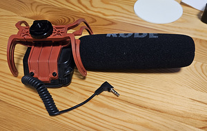 Микрофон Rode VideoMic (3 фото из 3)