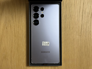 Samsung Galaxy S25 Ultra 12/512GB как новый, аккумулятор 100% (2 фото из 3)