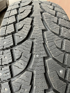 Hankook iPike RW 225/60/18 rehvid 2tk (2 foto / 3)