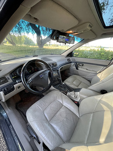 Volvo S80 2.5T AWD LPG (8 foto / 13)