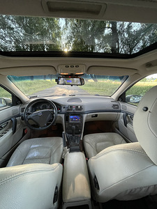 Volvo S80 2.5T AWD LPG (10 foto / 13)