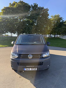 Volkswagen Caravelle (1 foto / 13)