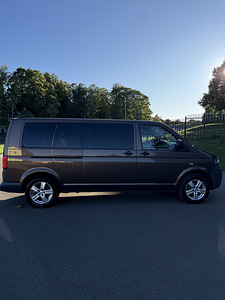 Volkswagen Caravelle (7 foto / 13)