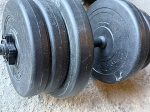 Гантели 2 x 20kg (2 фото из 4)