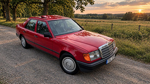 1989 Mercedes Benz 300D W124 OM603 83kw 5-k manual (1 foto / 15)