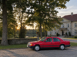 1989 Mercedes Benz 300D W124 OM603 83kw 5-k manual (5 foto / 15)