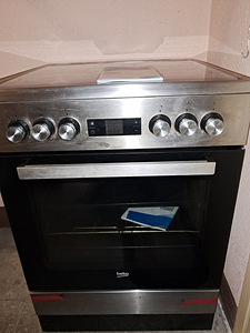 Elektripliit (1 foto / 2)