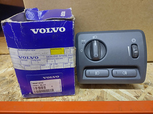 Переключатель света Volvo S60 V70 XC70 9441232 (1 фото из 1)