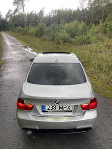 BMW E90 (9 foto / 15)