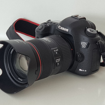 Canon EOS 5D Mark III