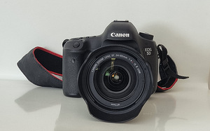 Canon EOS 5D Mark III (3 фото из 4)