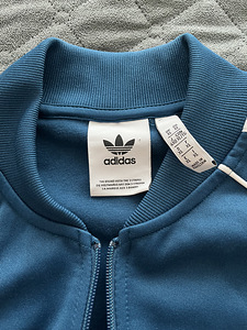 Adidas (2 фото из 4)