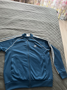 Adidas (3 фото из 4)