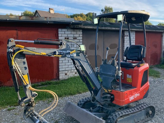 Müüa komplekt Ekskavaator Everun ERE-12 Pro ja kallurhaagis